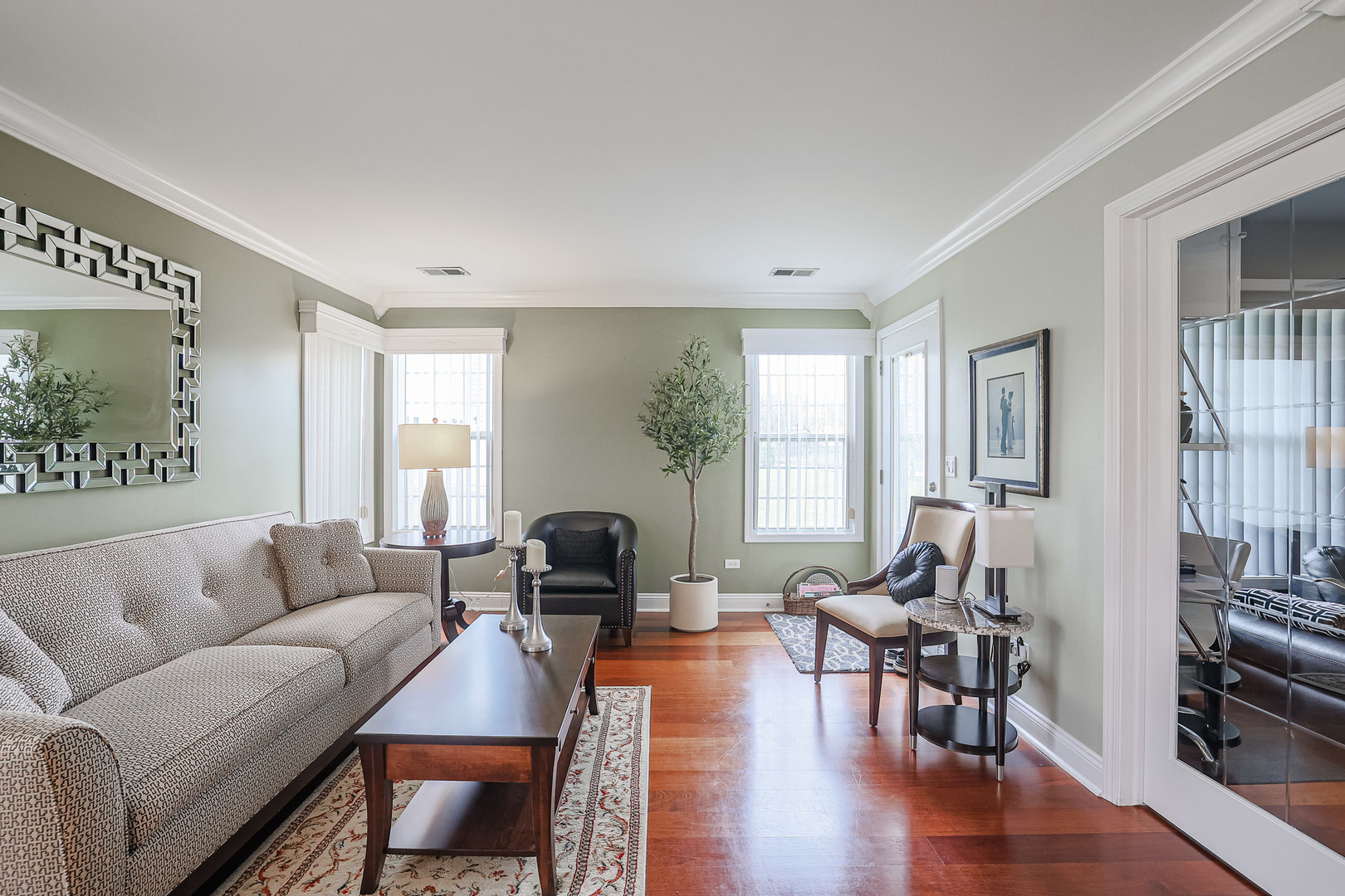 290 Sheffield Drive Unit: 290