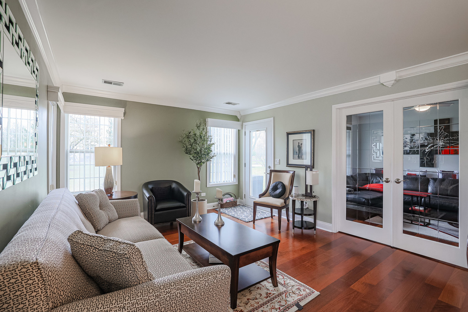 290 Sheffield Drive Unit: 290