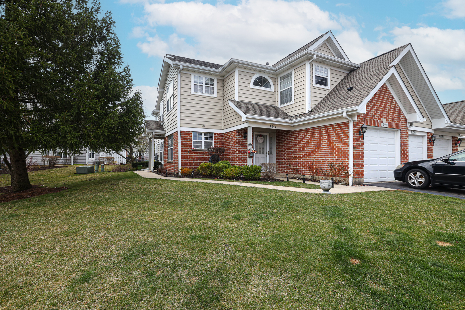 290 Sheffield Drive Unit: 290