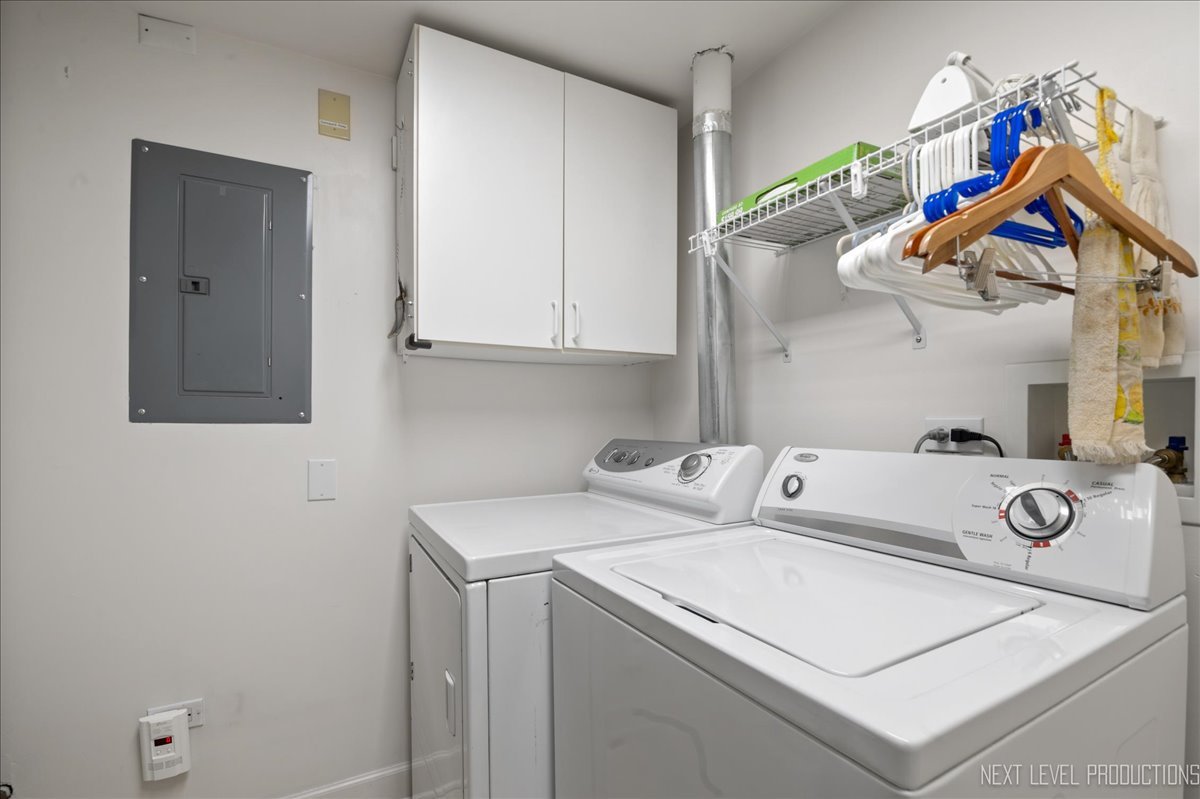 200 N River Lane Unit: 309