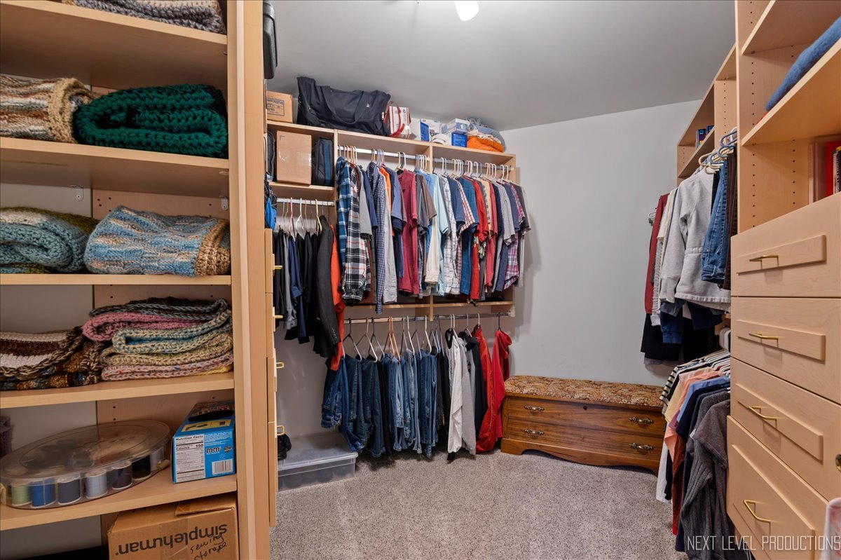 200 N River Lane Unit: 309