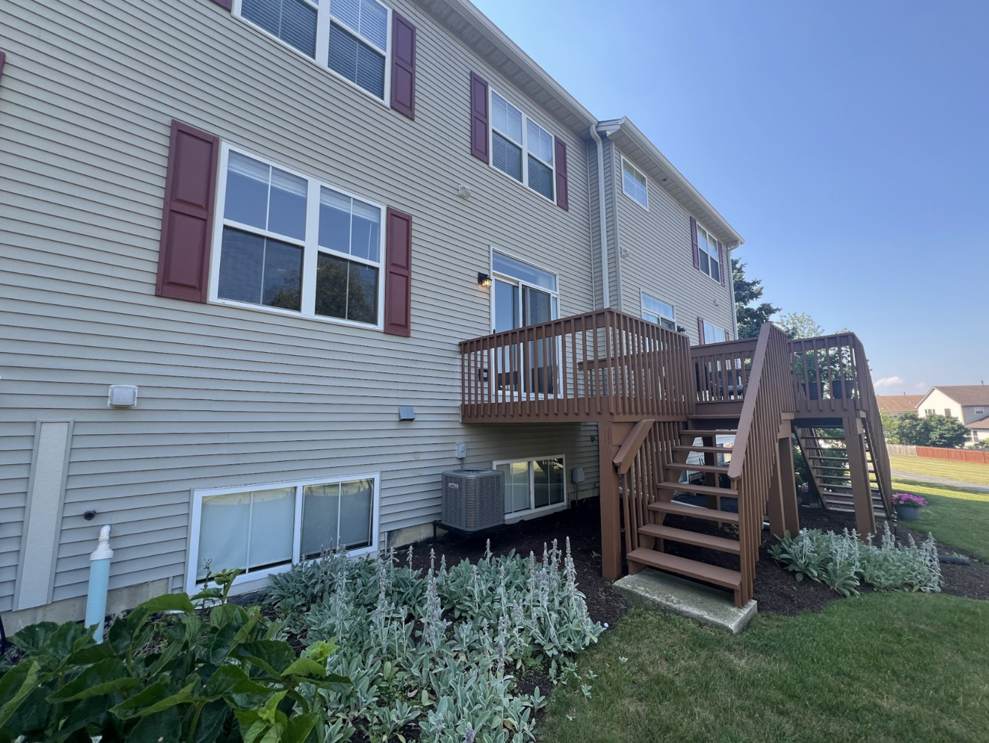 305 Fairmont Court Unit: 305