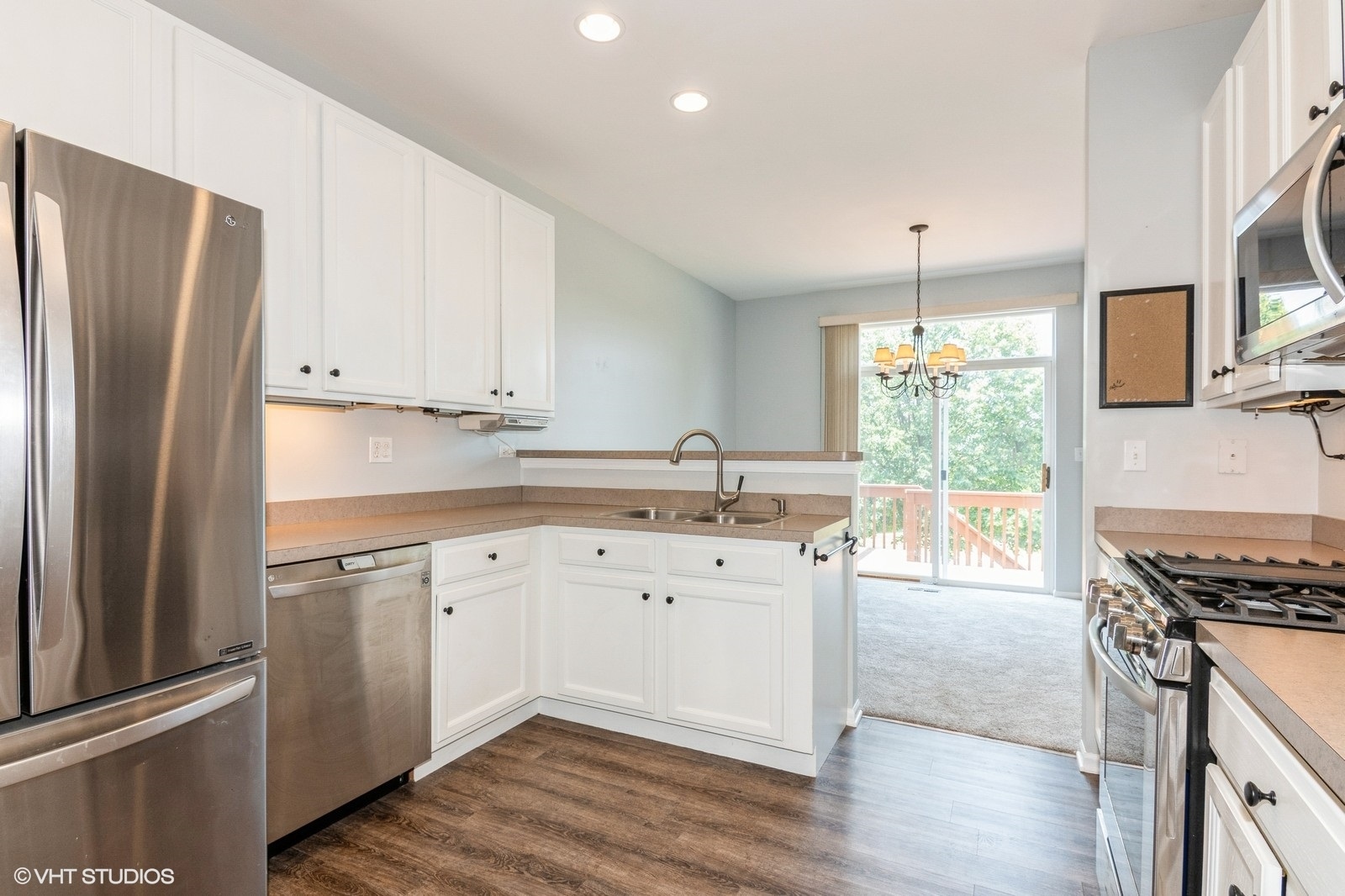 305 Fairmont Court Unit: 305