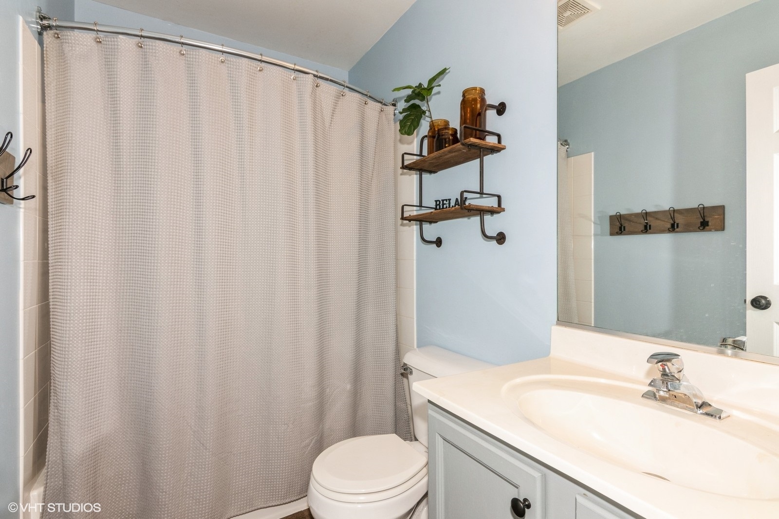 305 Fairmont Court Unit: 305