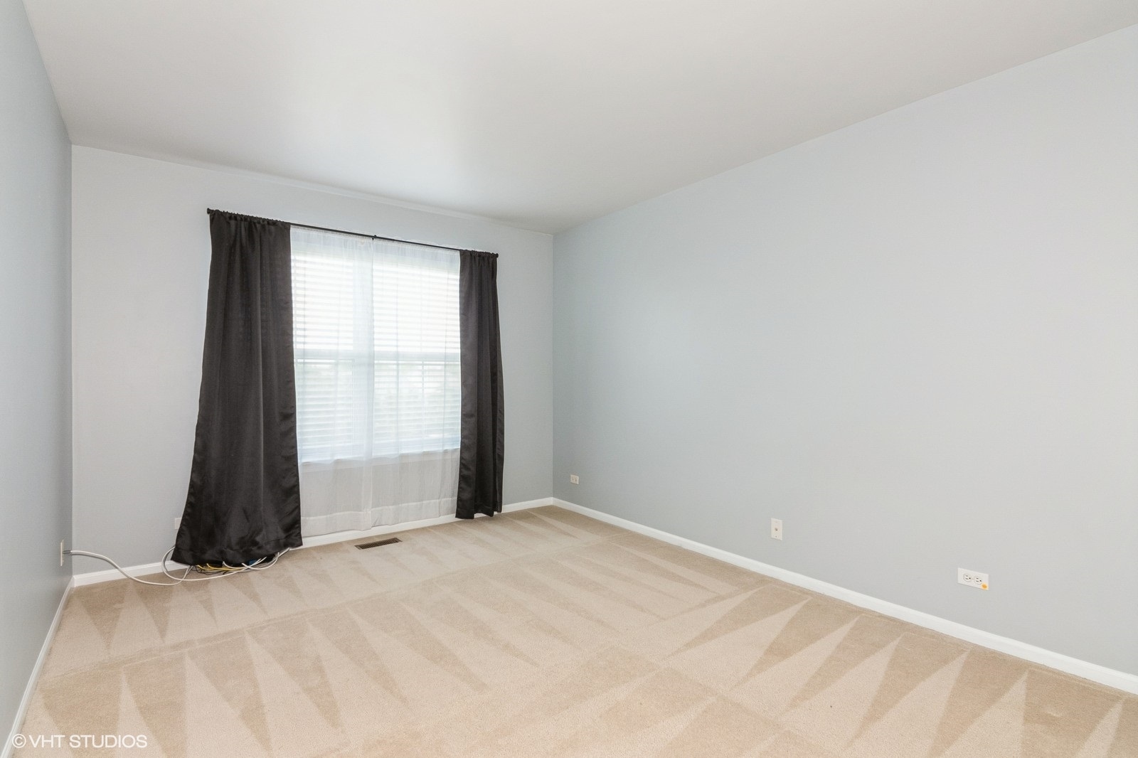 305 Fairmont Court Unit: 305