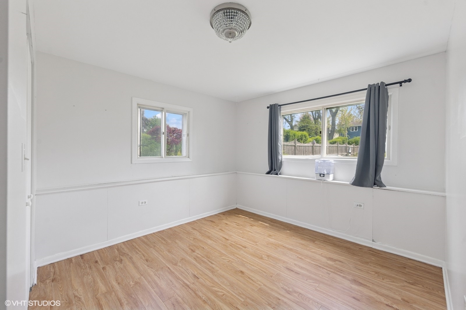 323 E Wilson Avenue