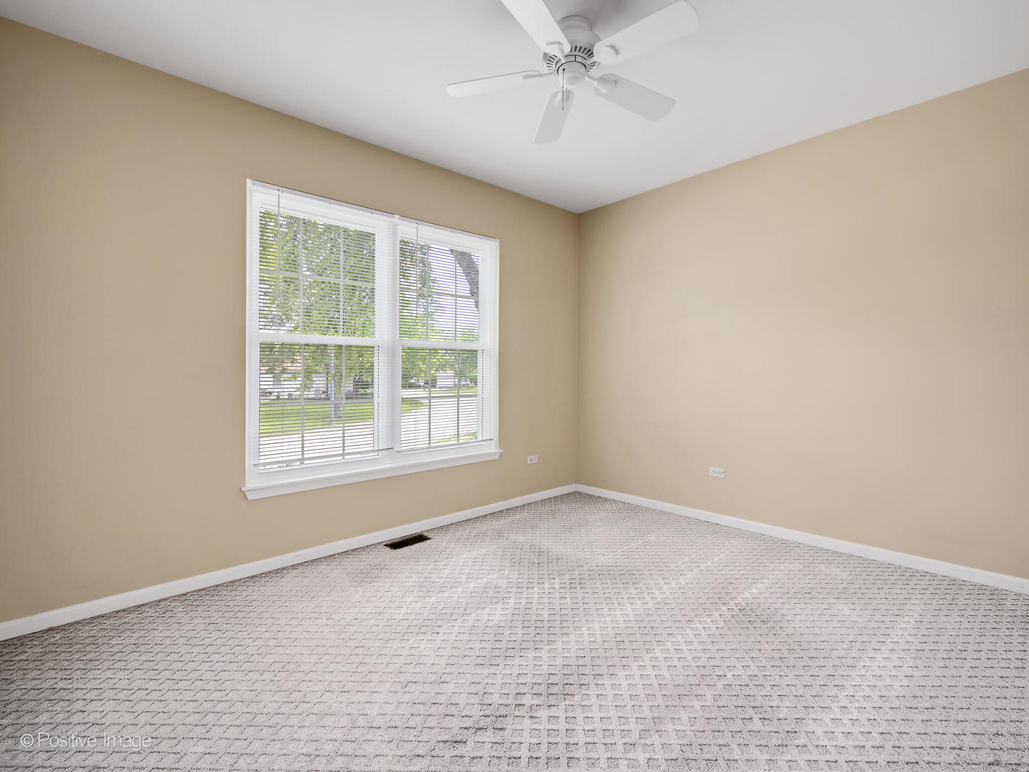 21323 W Juniper Lane Unit: 21323