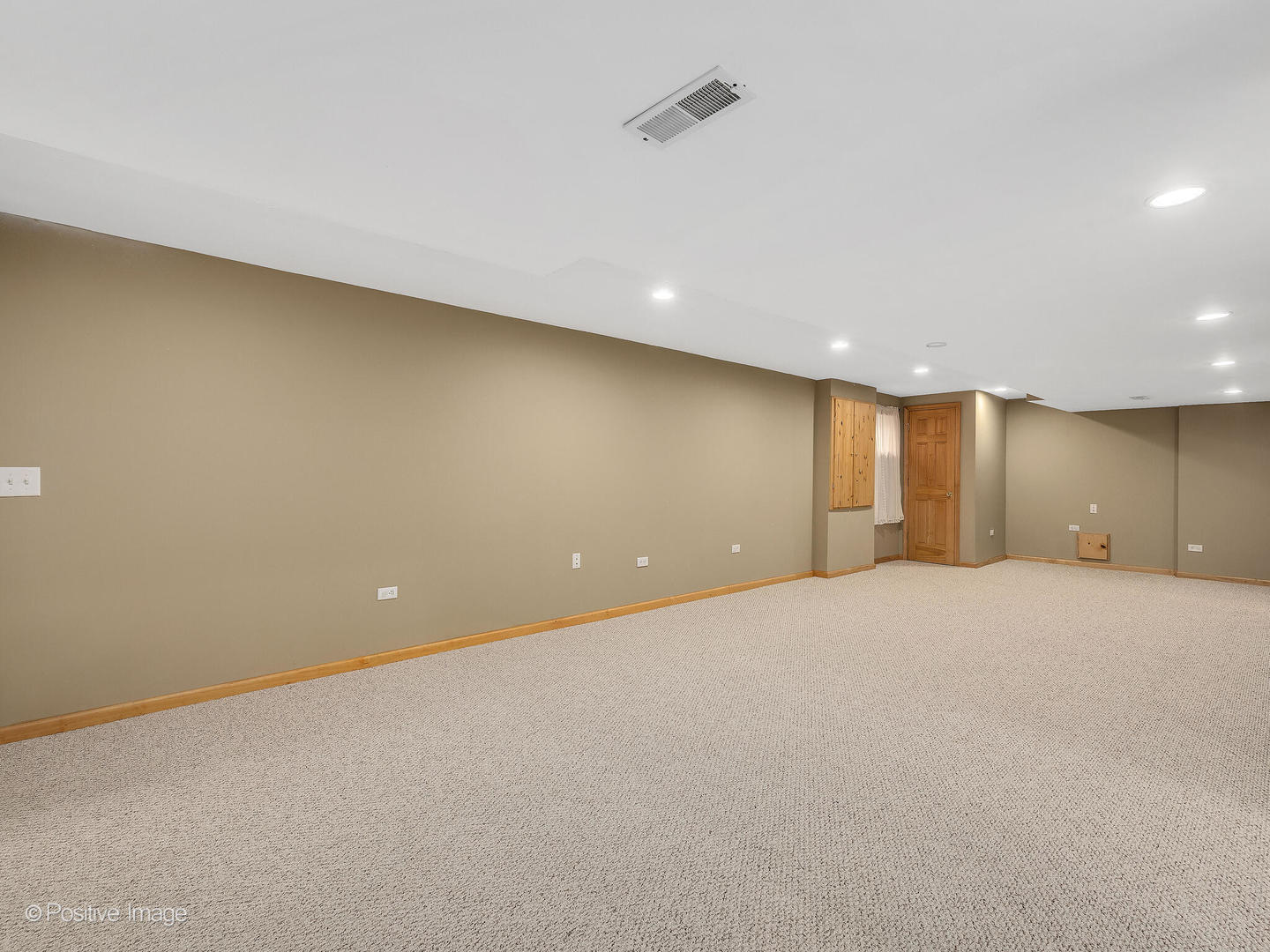 1665 Whispering Oaks Court