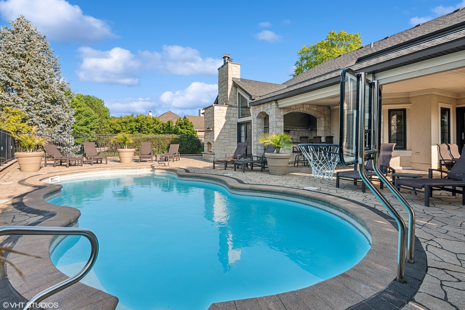 24650 Lincolnway Street