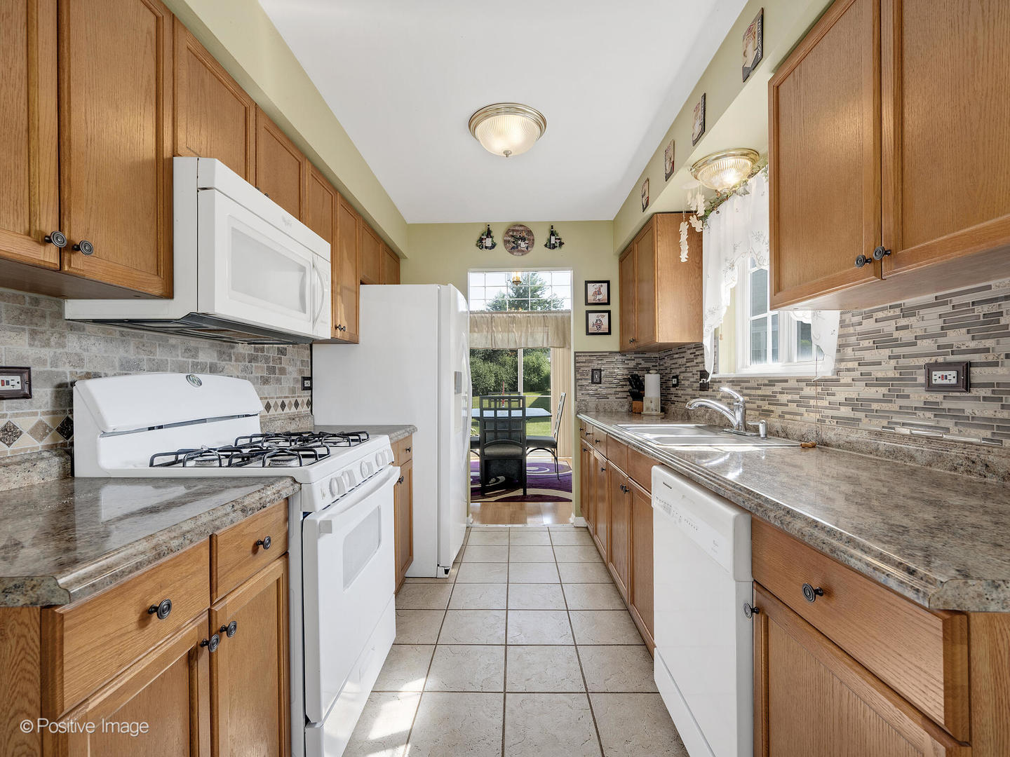 673 Kingsbridge Drive