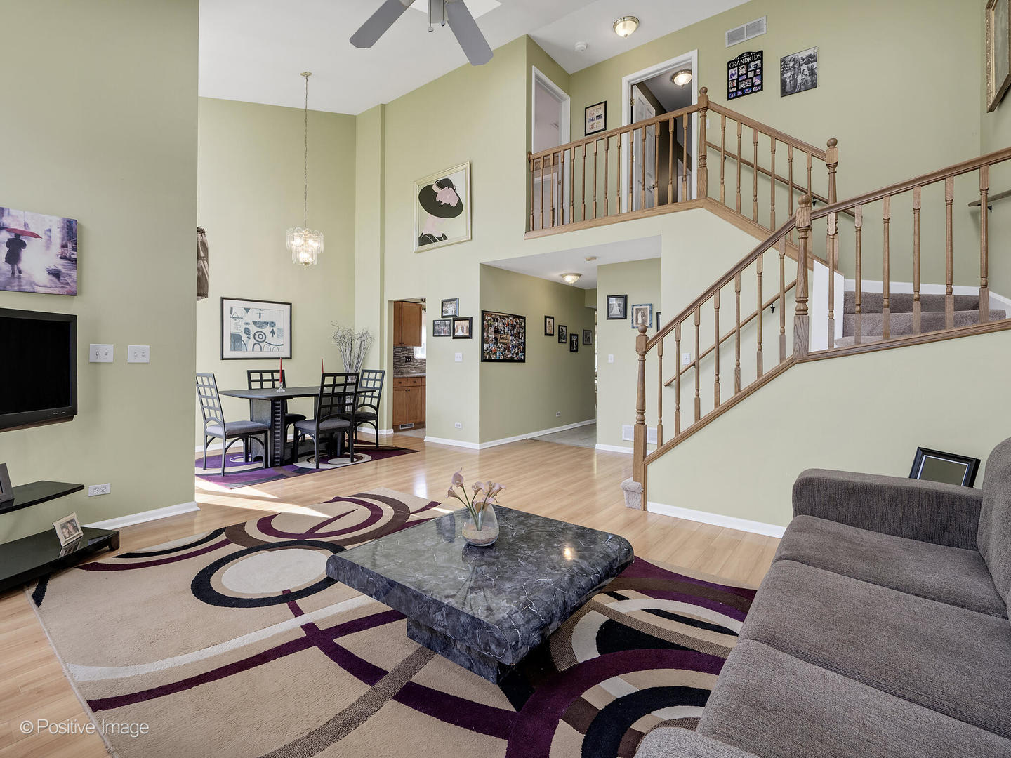 673 Kingsbridge Drive