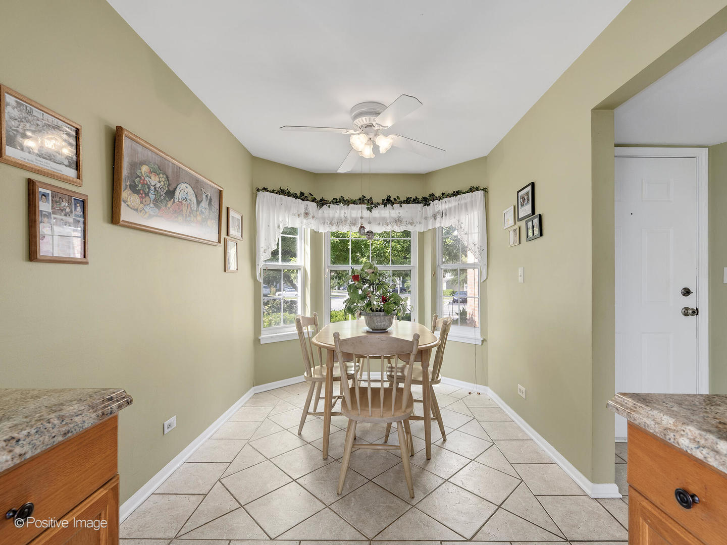 673 Kingsbridge Drive