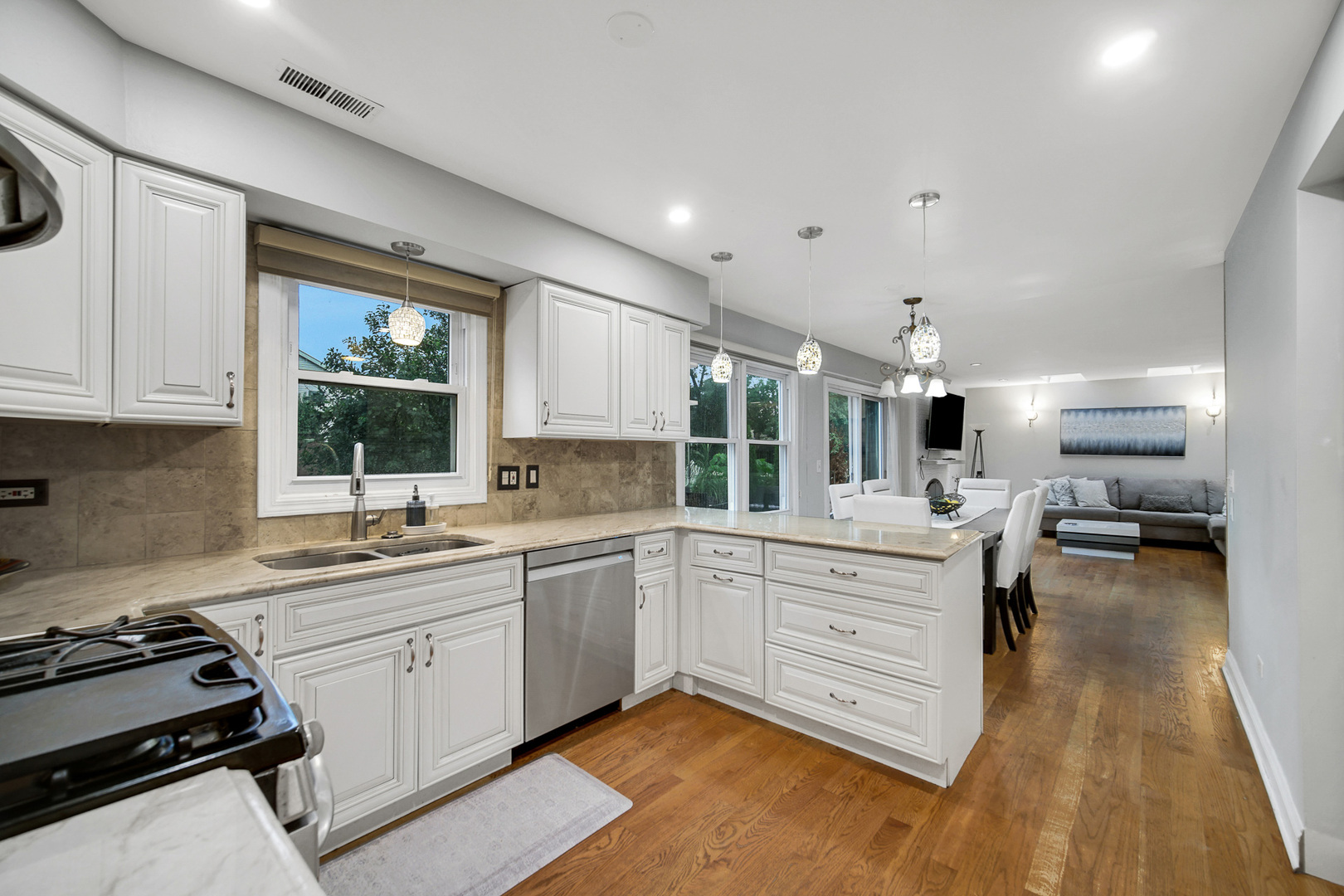 2233 Appleby Drive