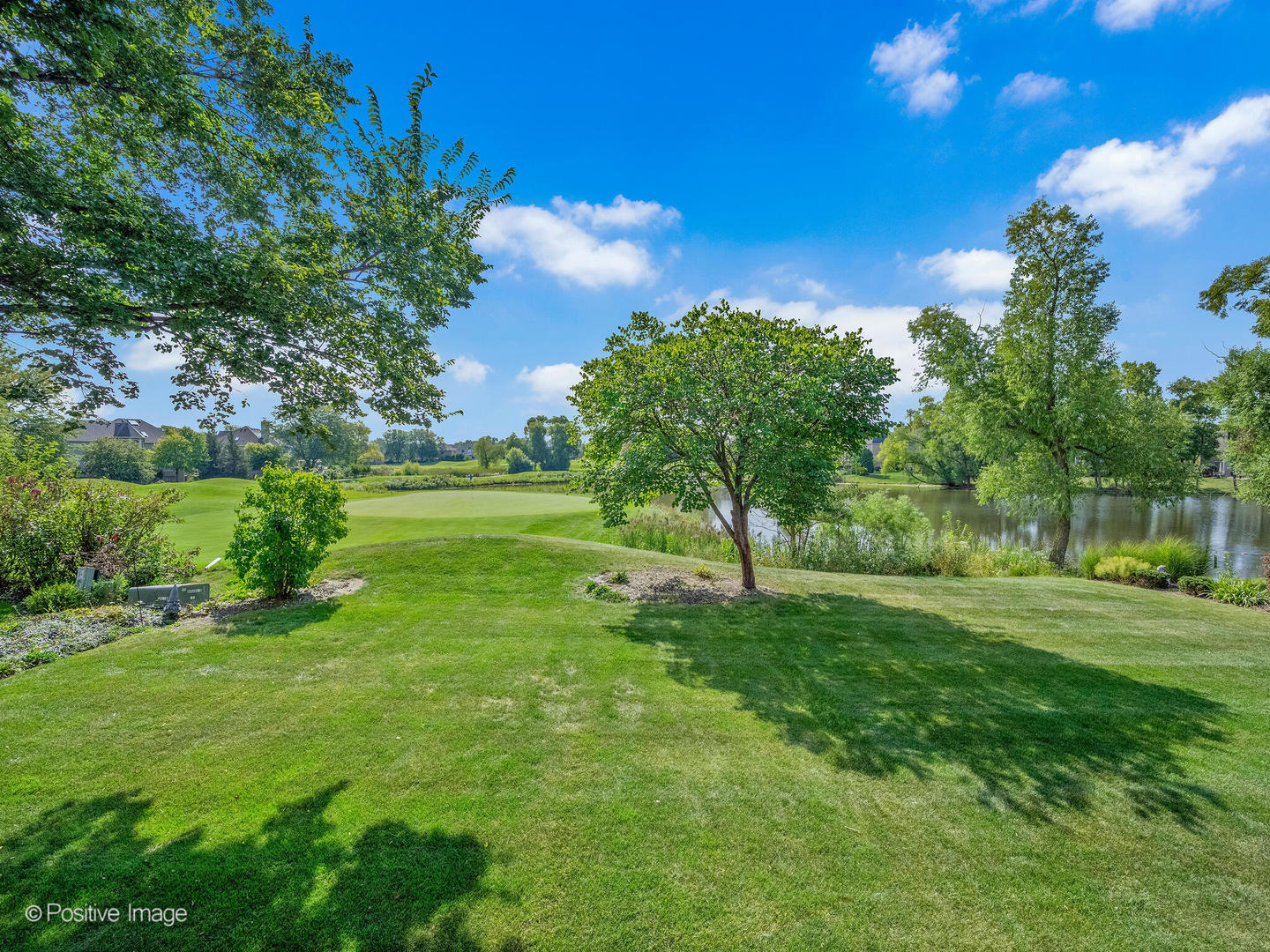 26W453 Pinehurst Drive