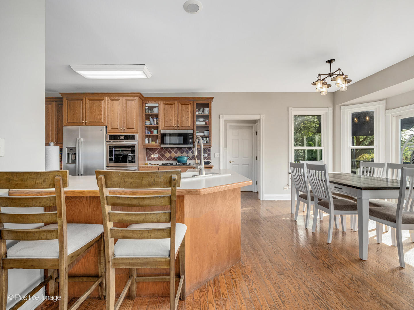 26W453 Pinehurst Drive