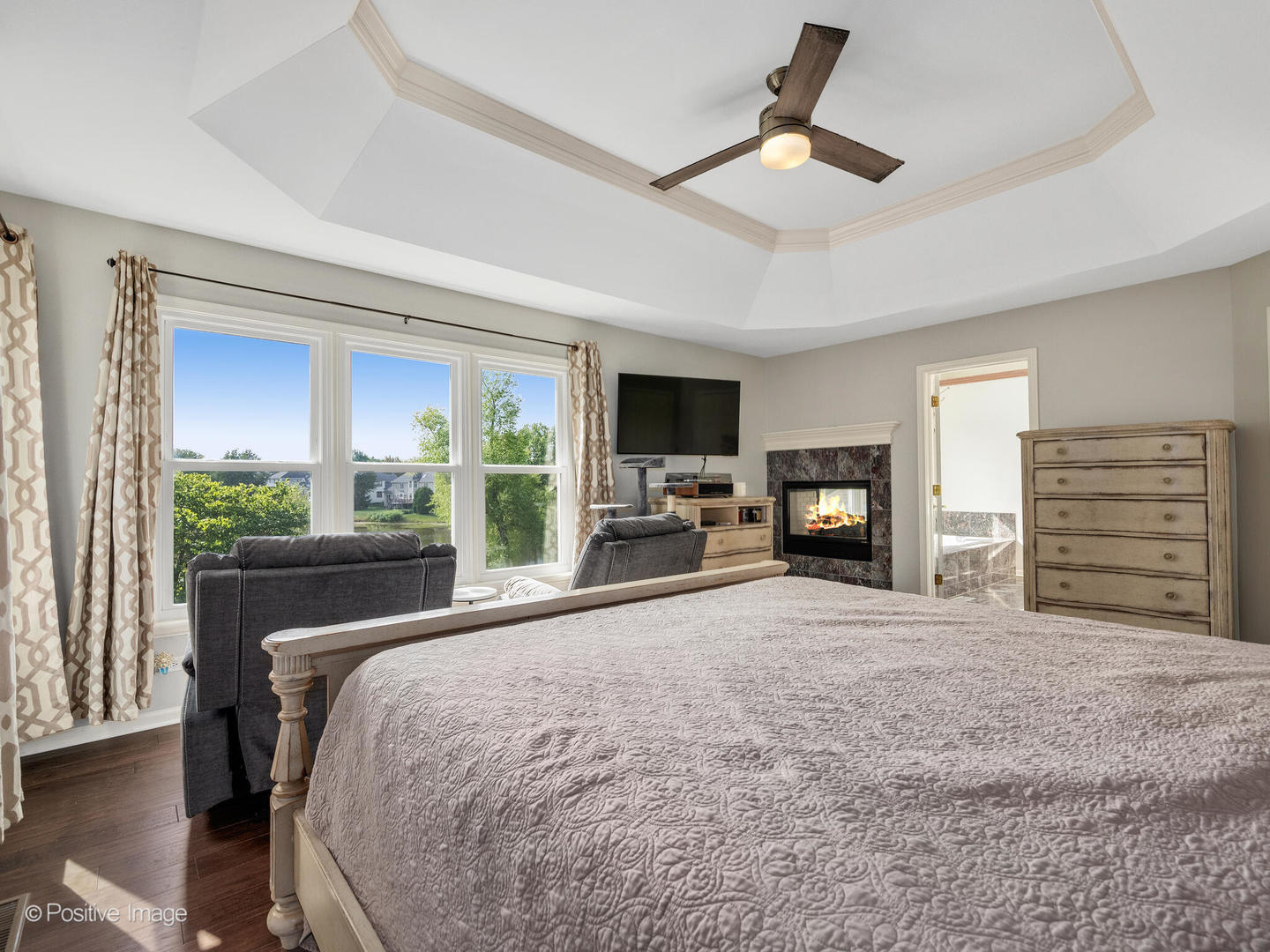 26W453 Pinehurst Drive