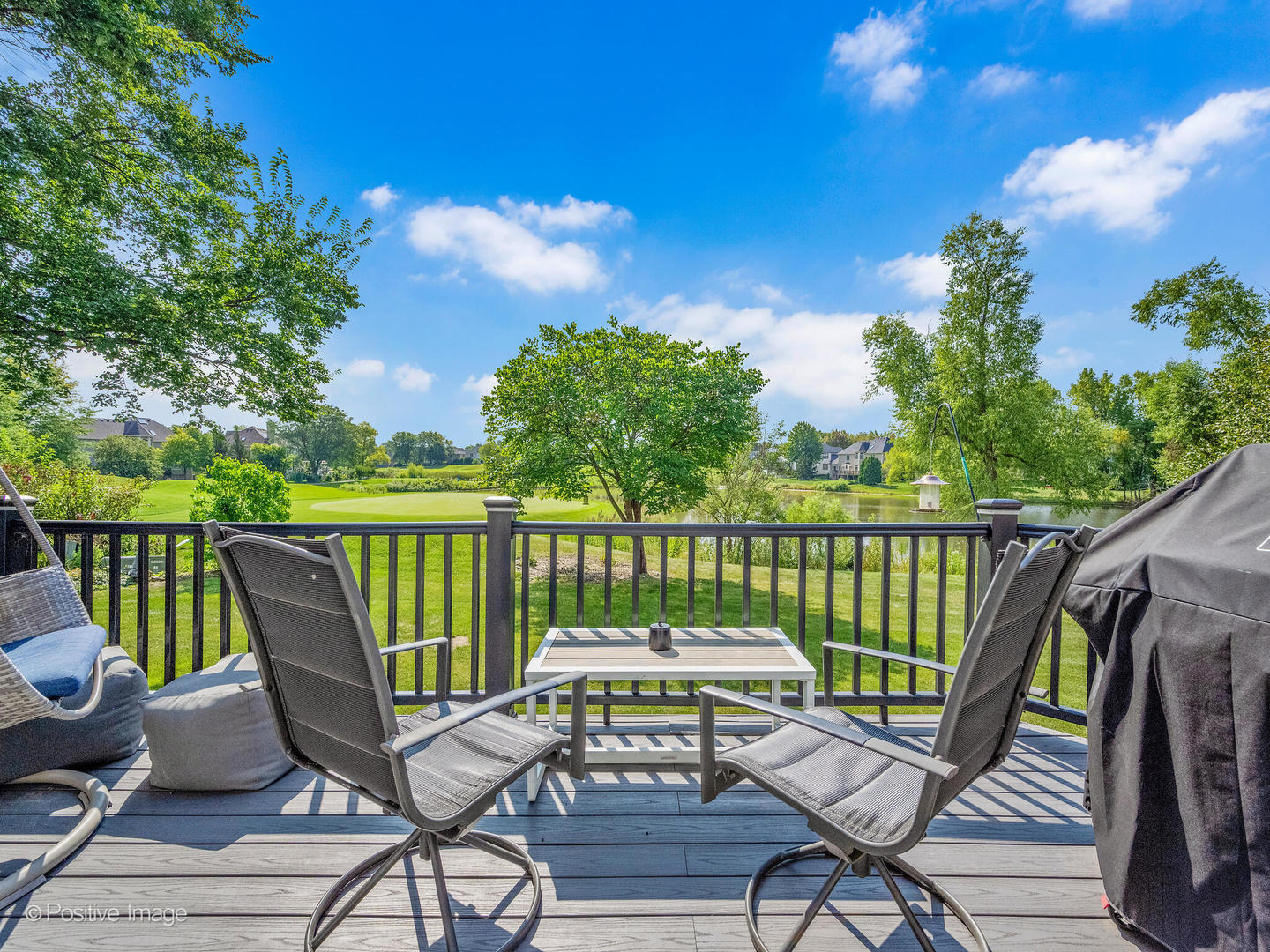 26W453 Pinehurst Drive