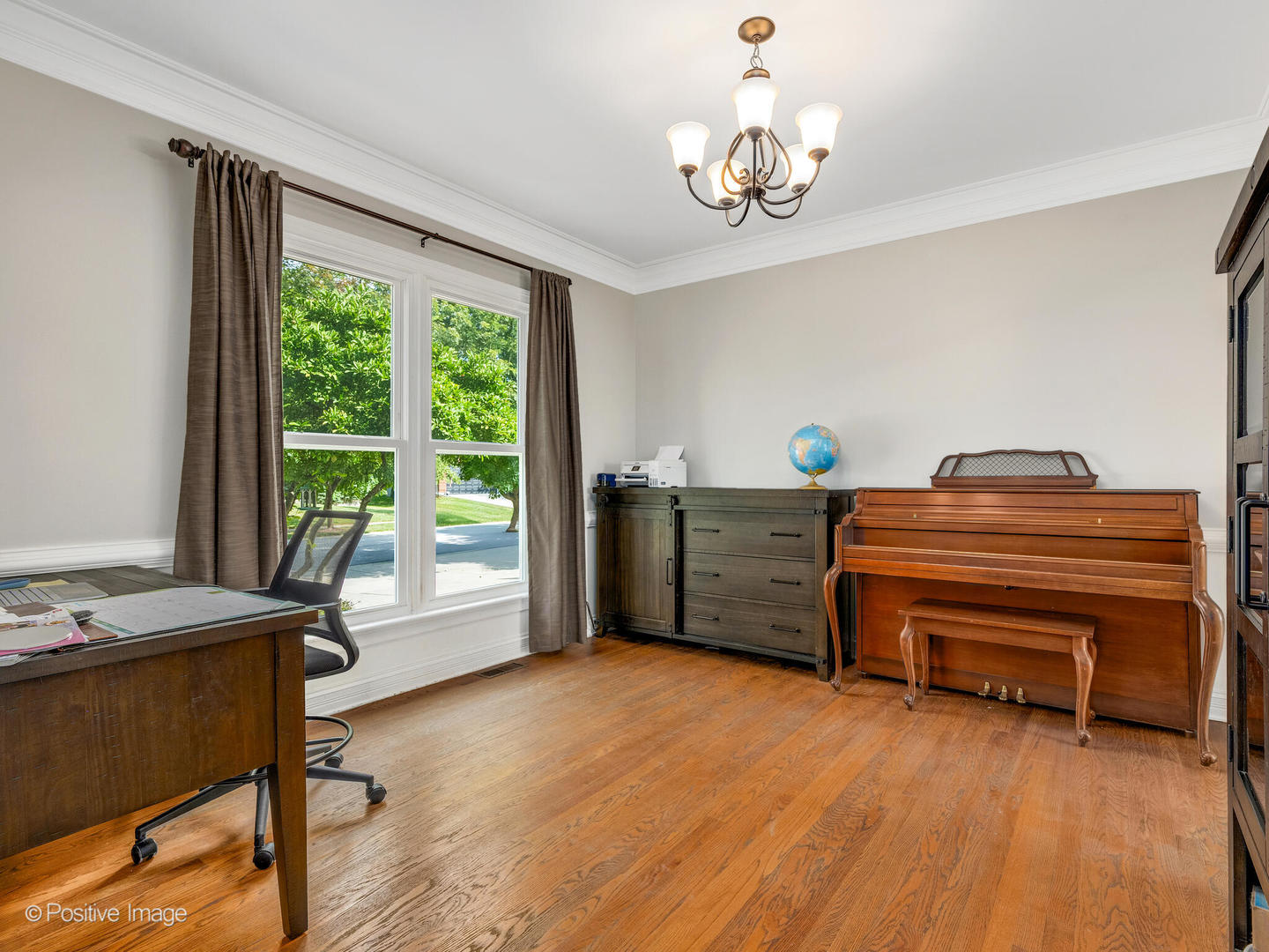 26W453 Pinehurst Drive