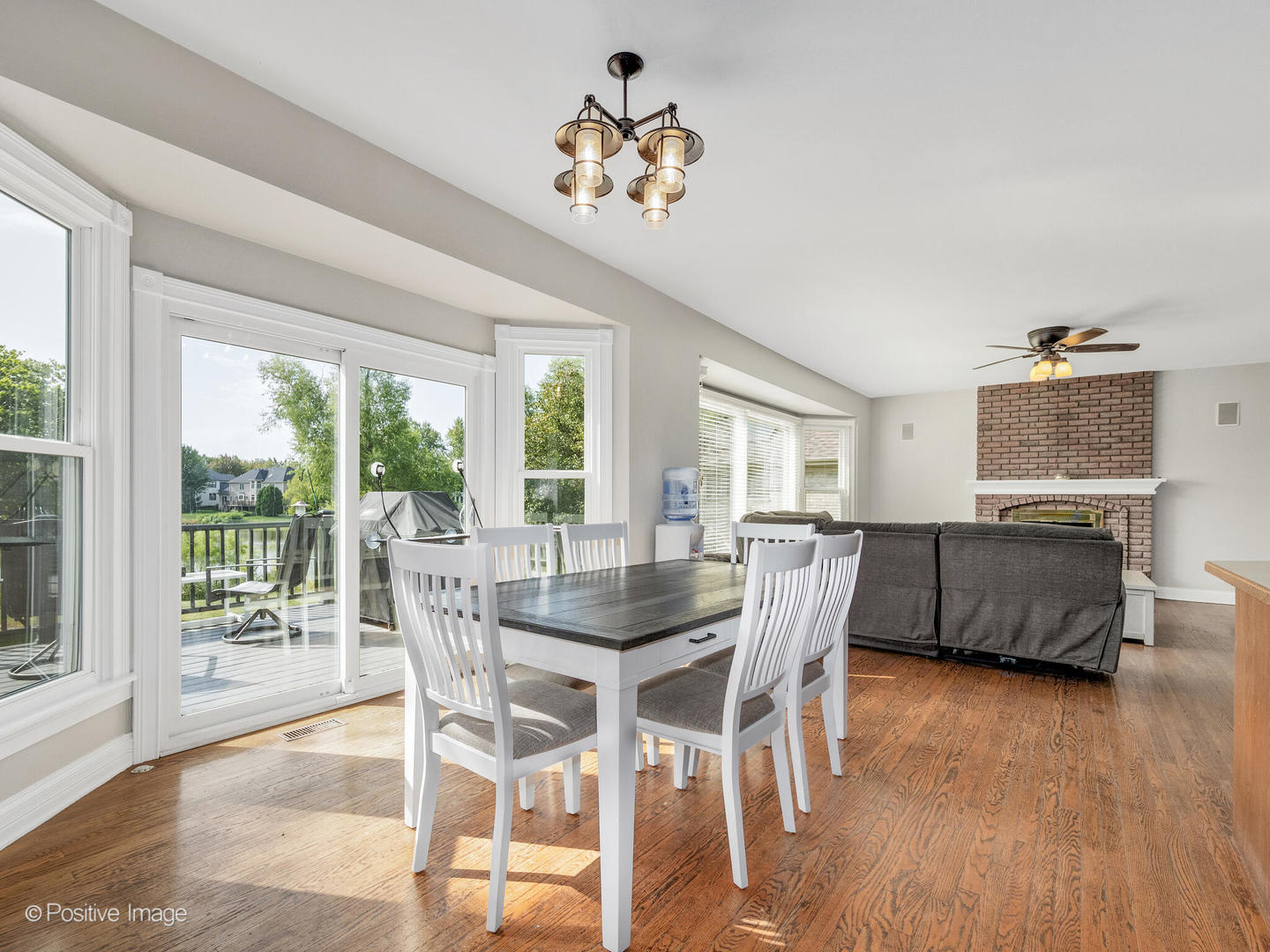 26W453 Pinehurst Drive