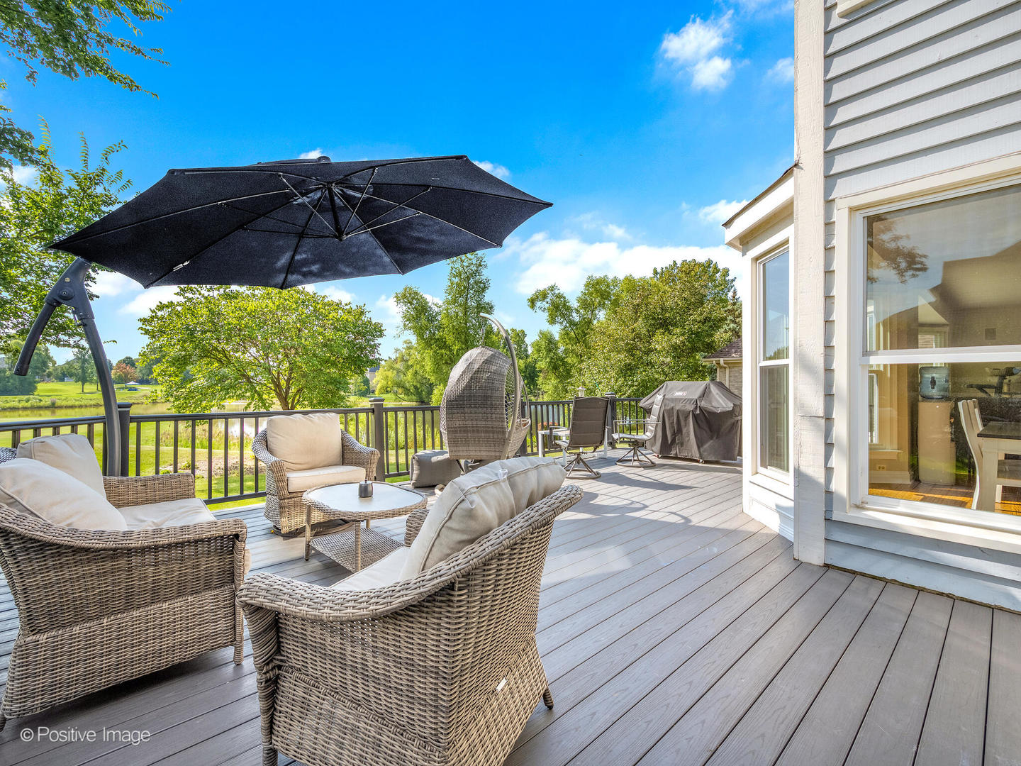 26W453 Pinehurst Drive