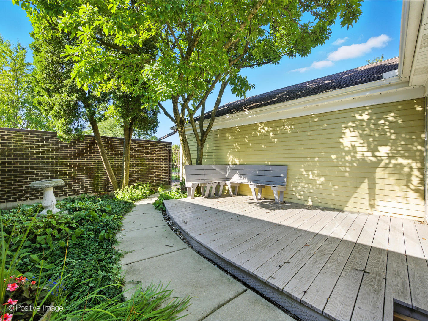 952 Dartmouth Drive