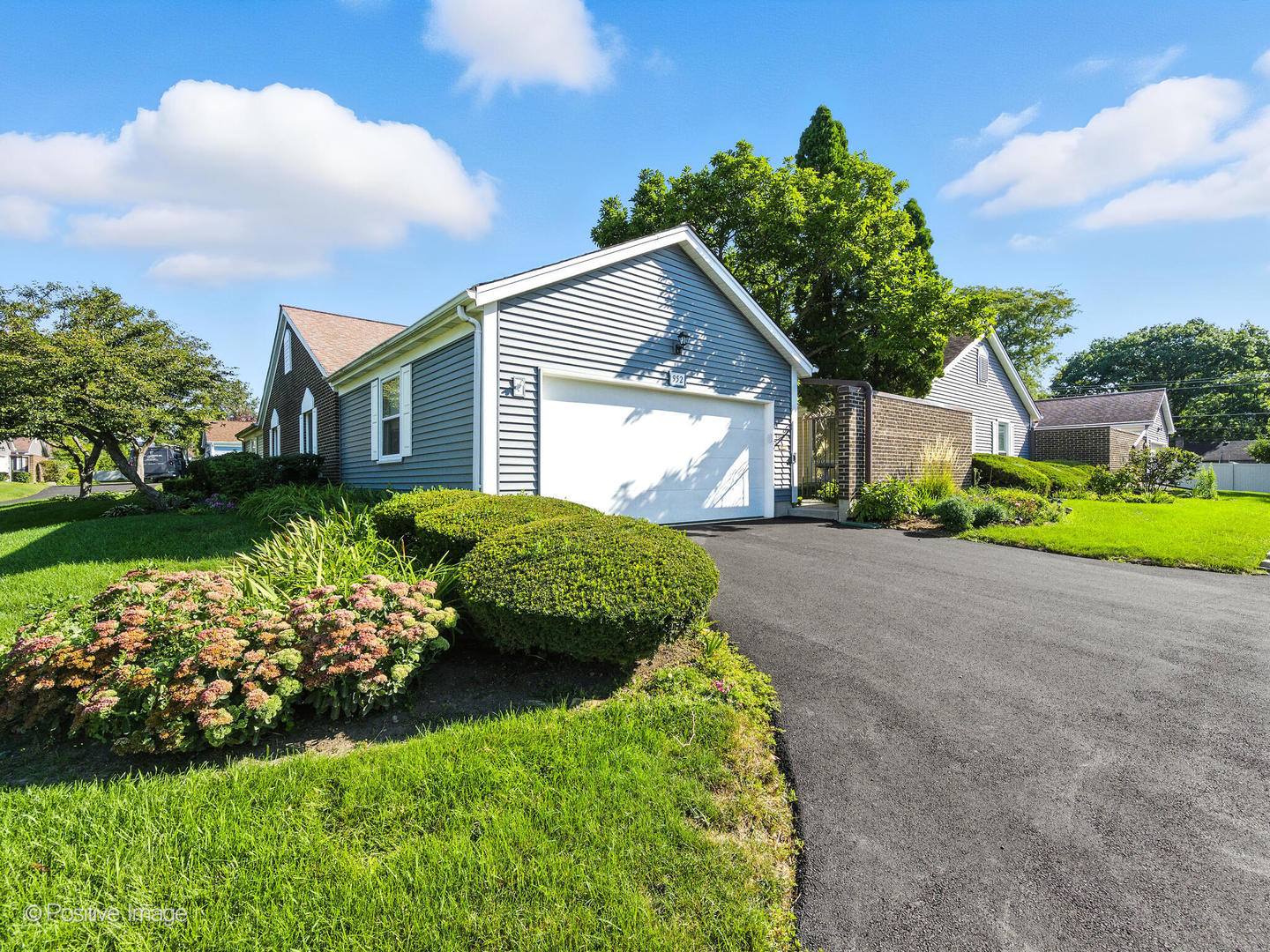 952 Dartmouth Drive