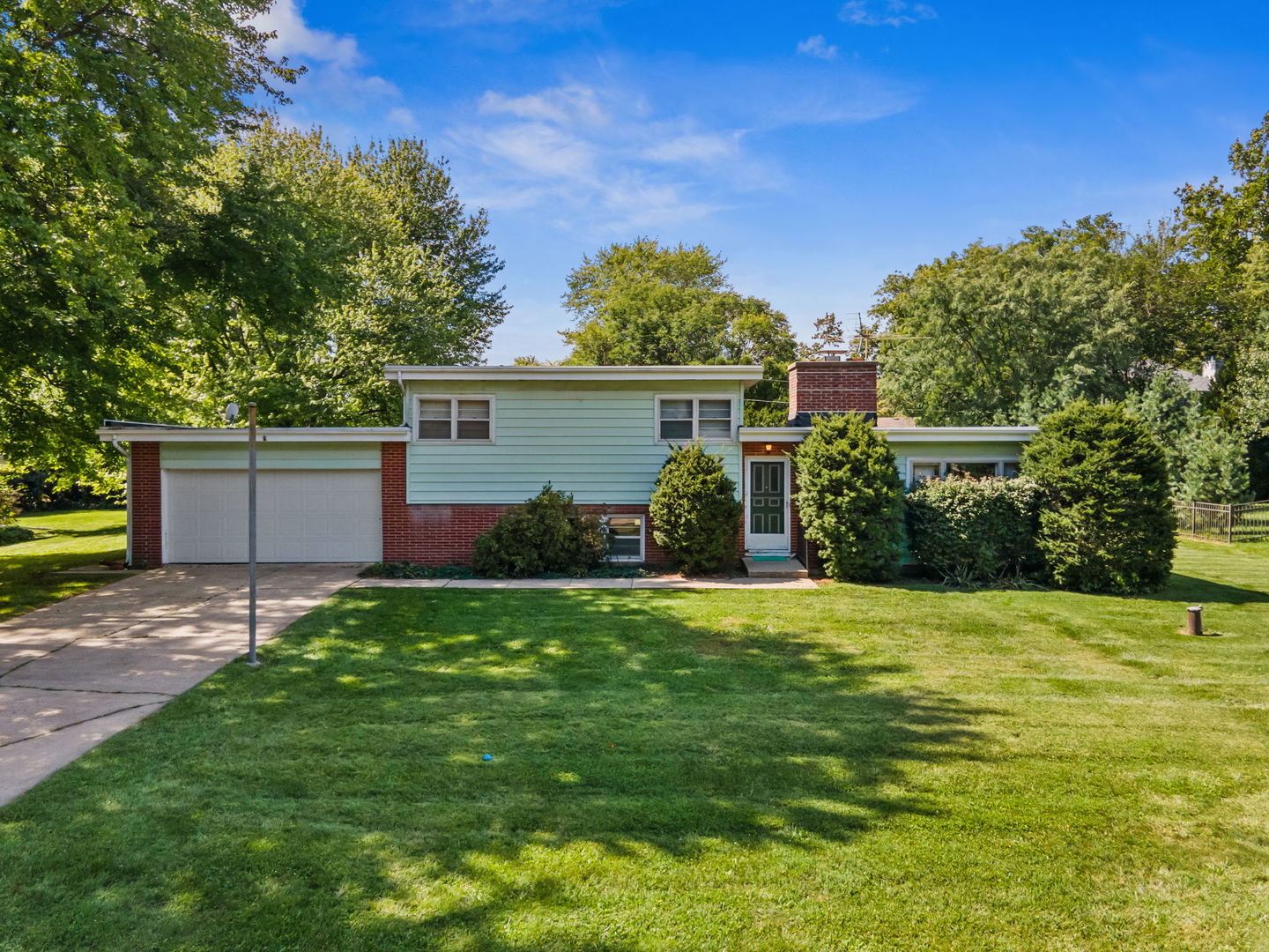 311 Roberts Lane