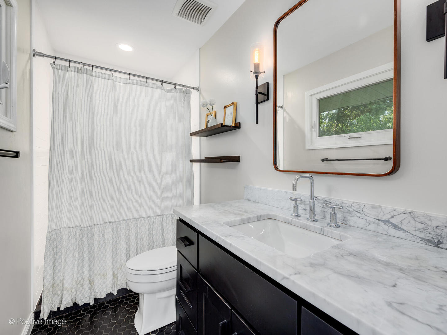 26W537 Barnes Avenue