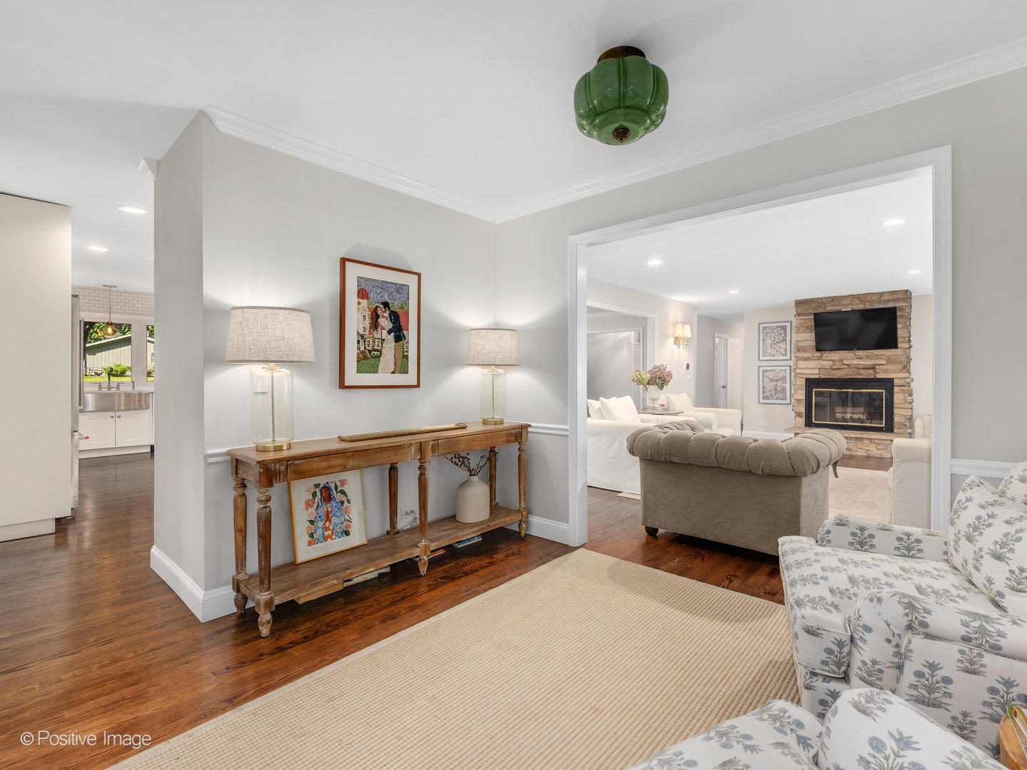 26W537 Barnes Avenue