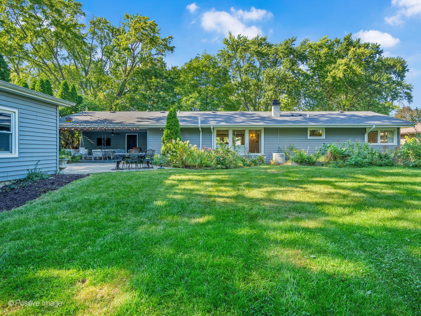 26W537 Barnes Avenue
