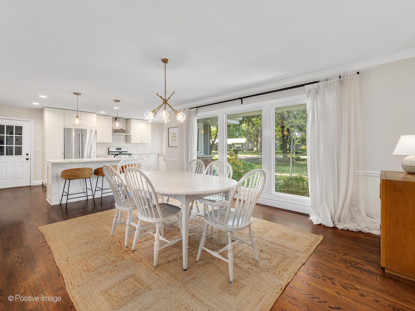 26W537 Barnes Avenue