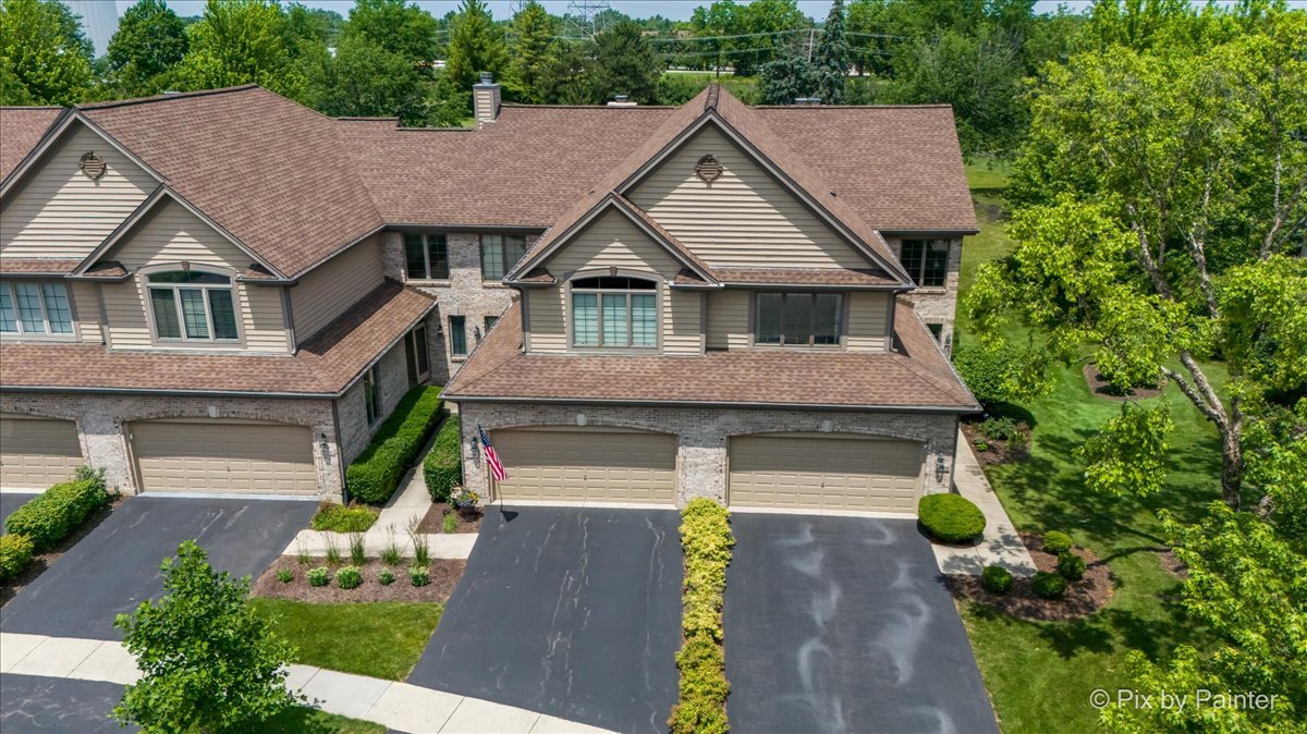 26W036 Klein Creek Drive