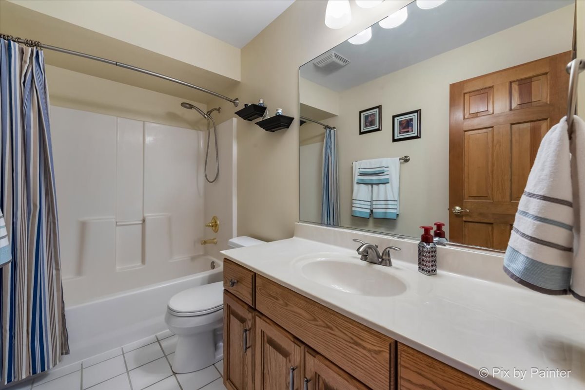 26W036 Klein Creek Drive