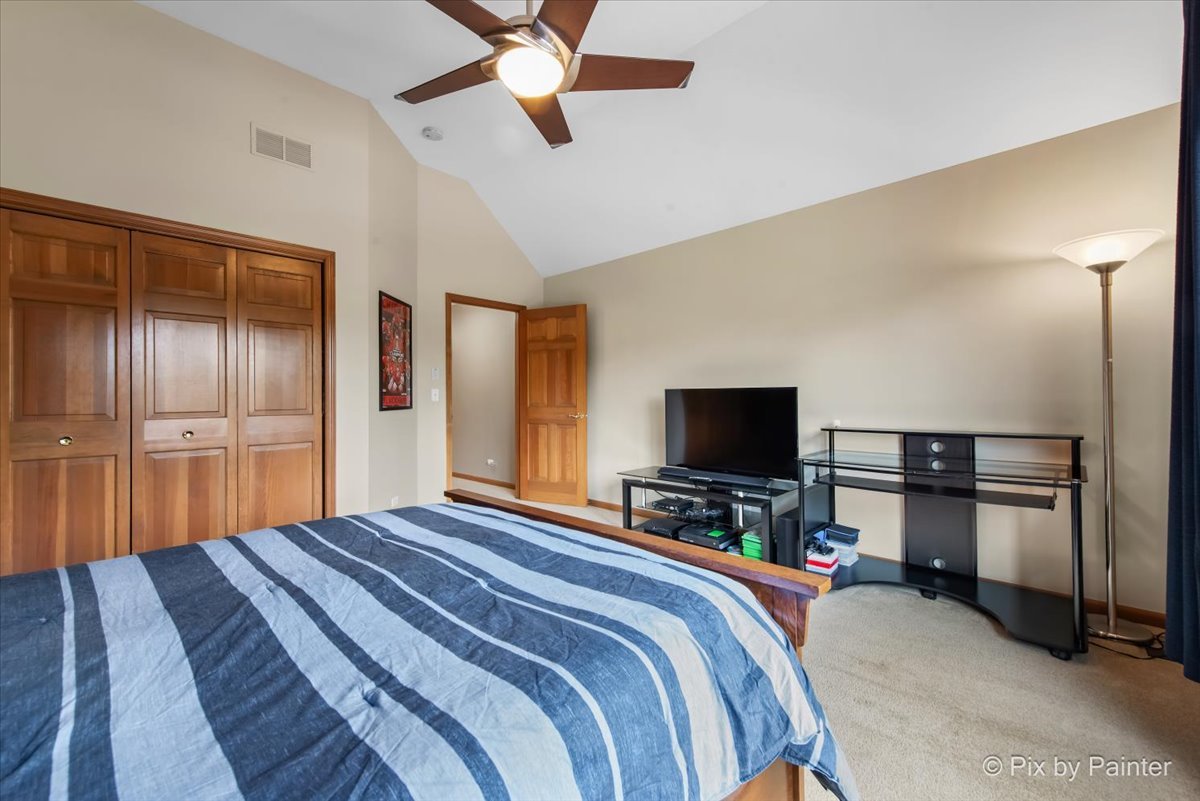 26W036 Klein Creek Drive