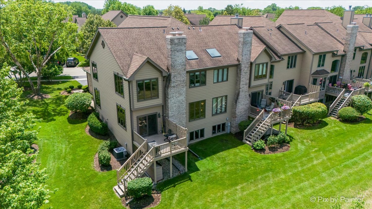 26W036 Klein Creek Drive