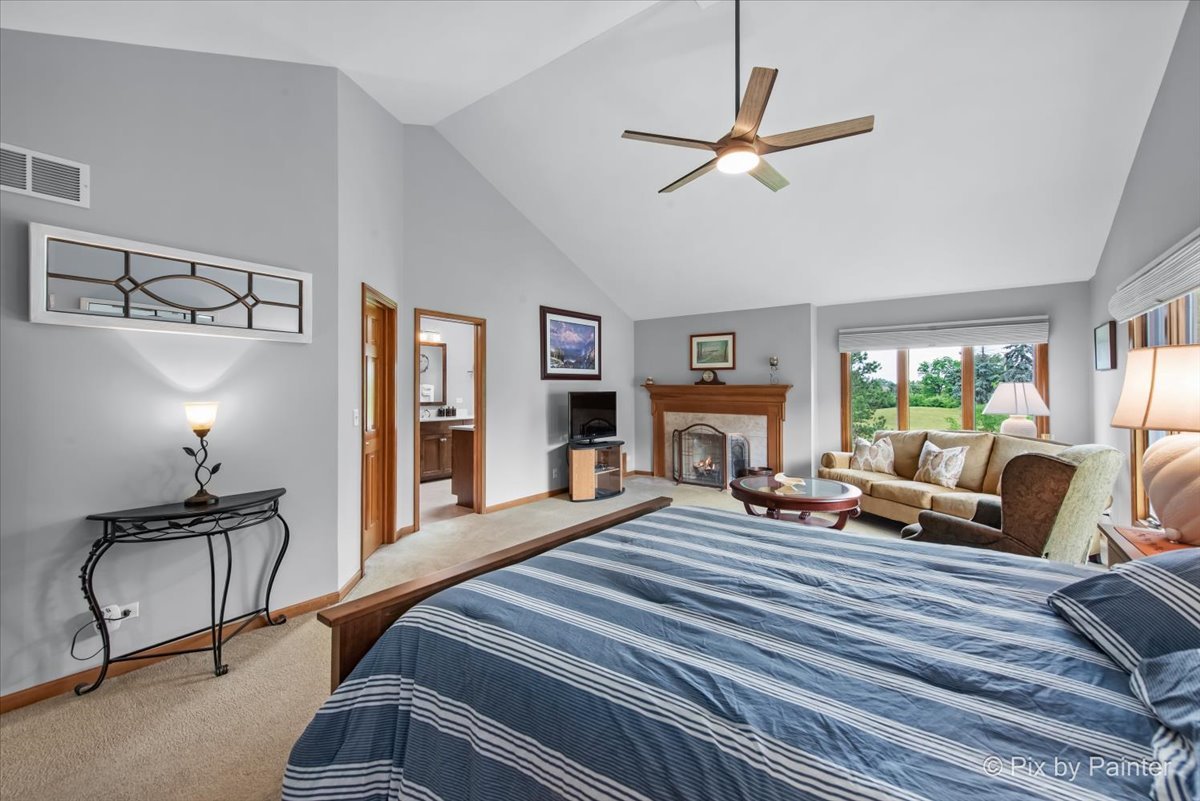 26W036 Klein Creek Drive