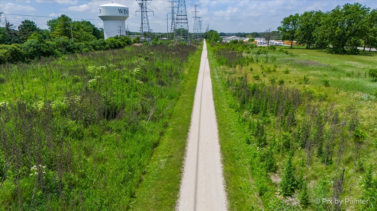 26W036 Klein Creek Drive