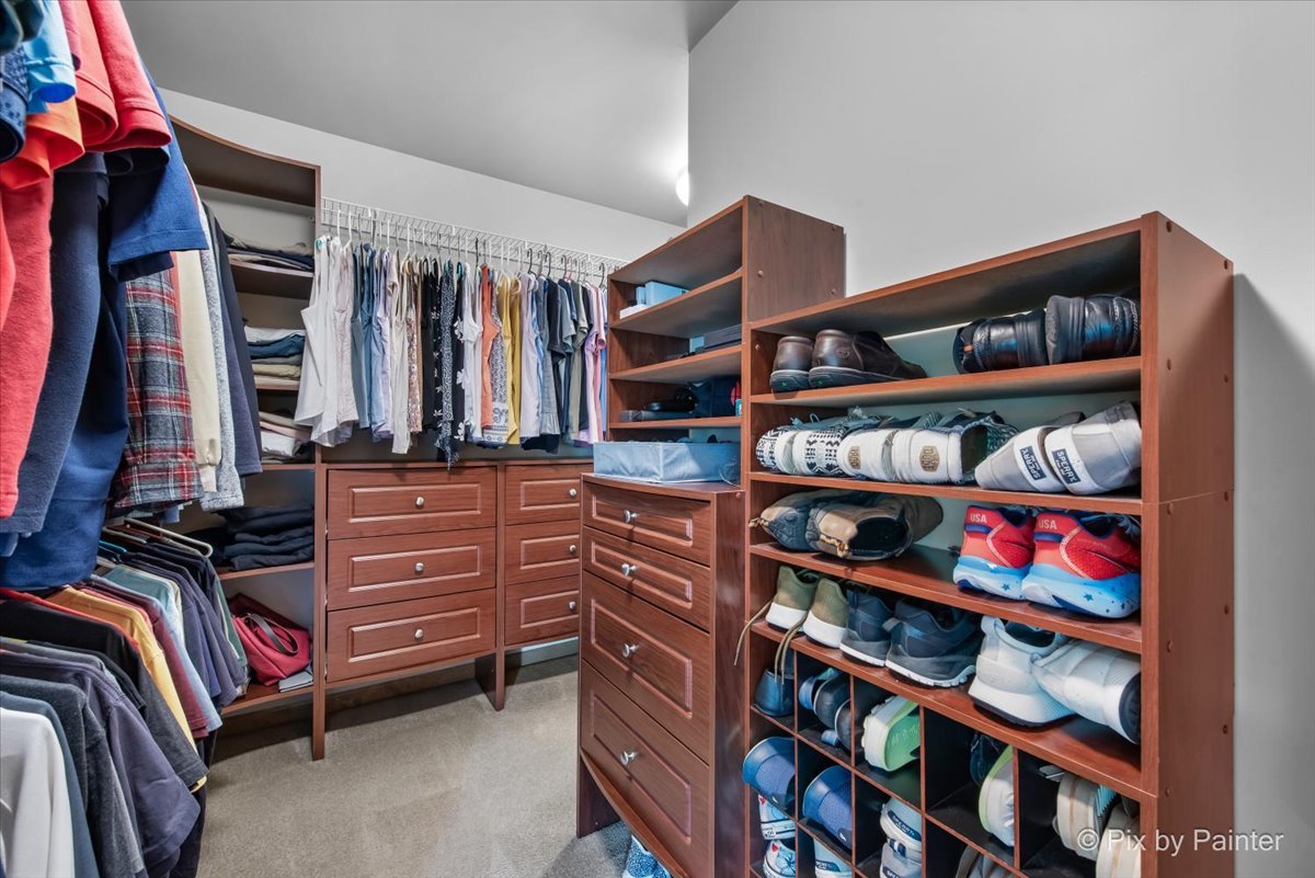 26W036 Klein Creek Drive