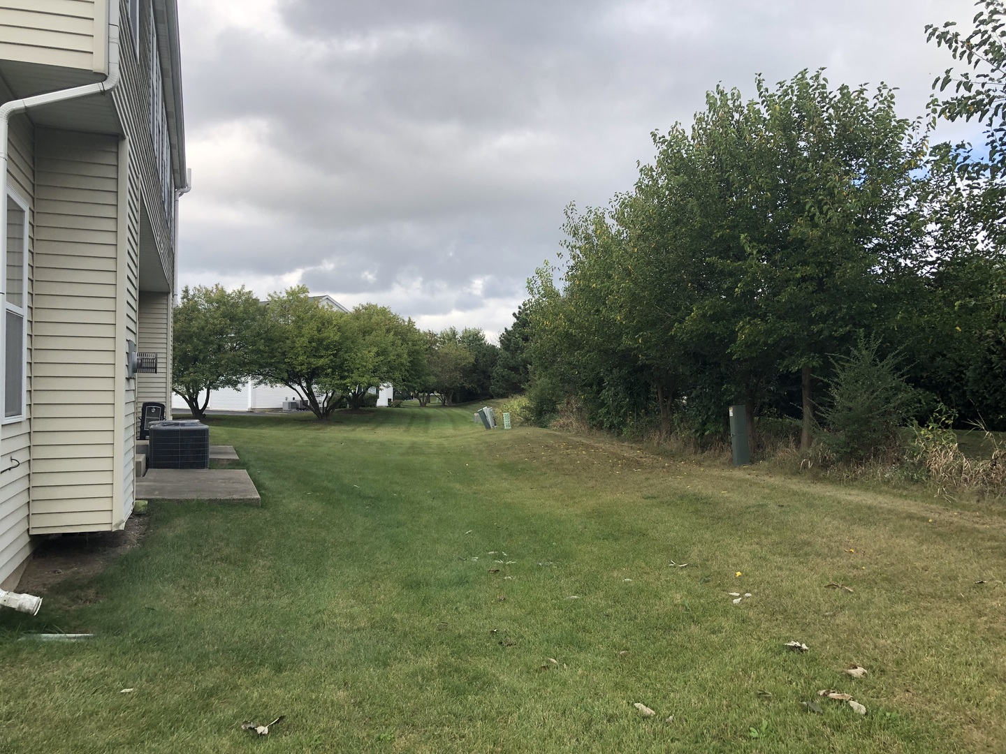 671 N Fieldcrest Drive Unit: B