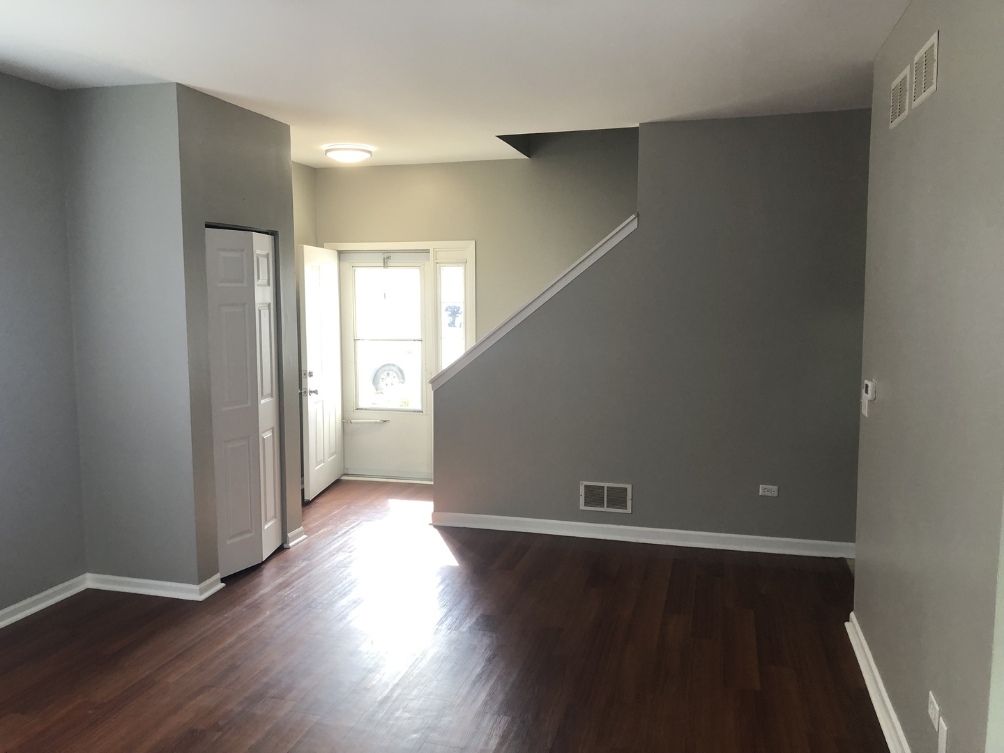 671 N Fieldcrest Drive Unit: B
