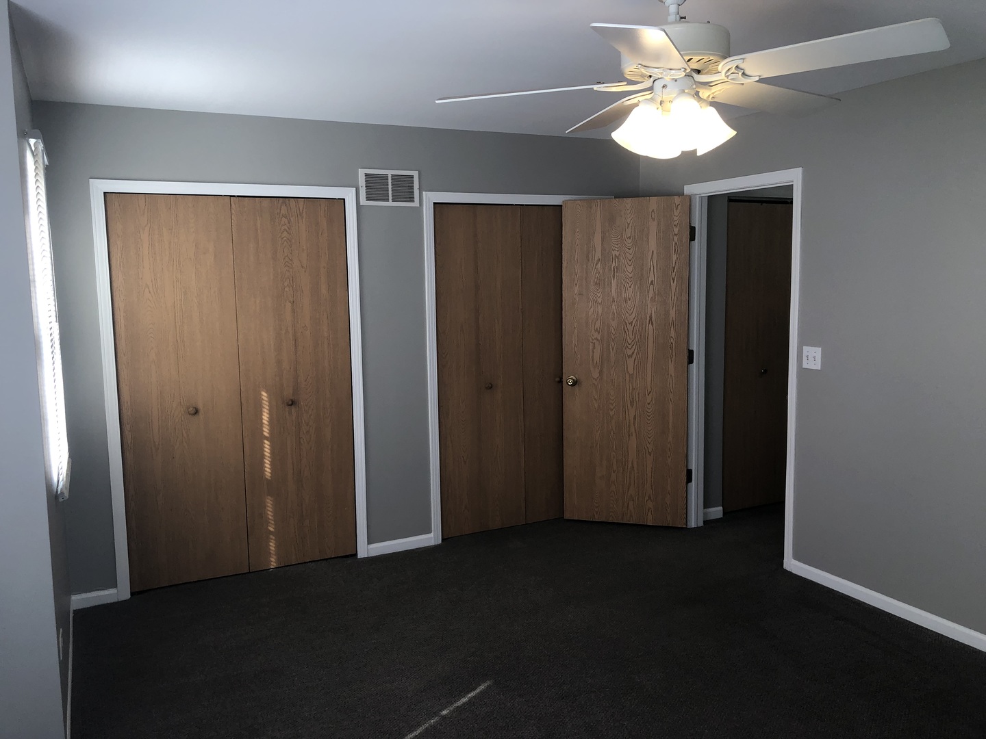 671 N Fieldcrest Drive Unit: B