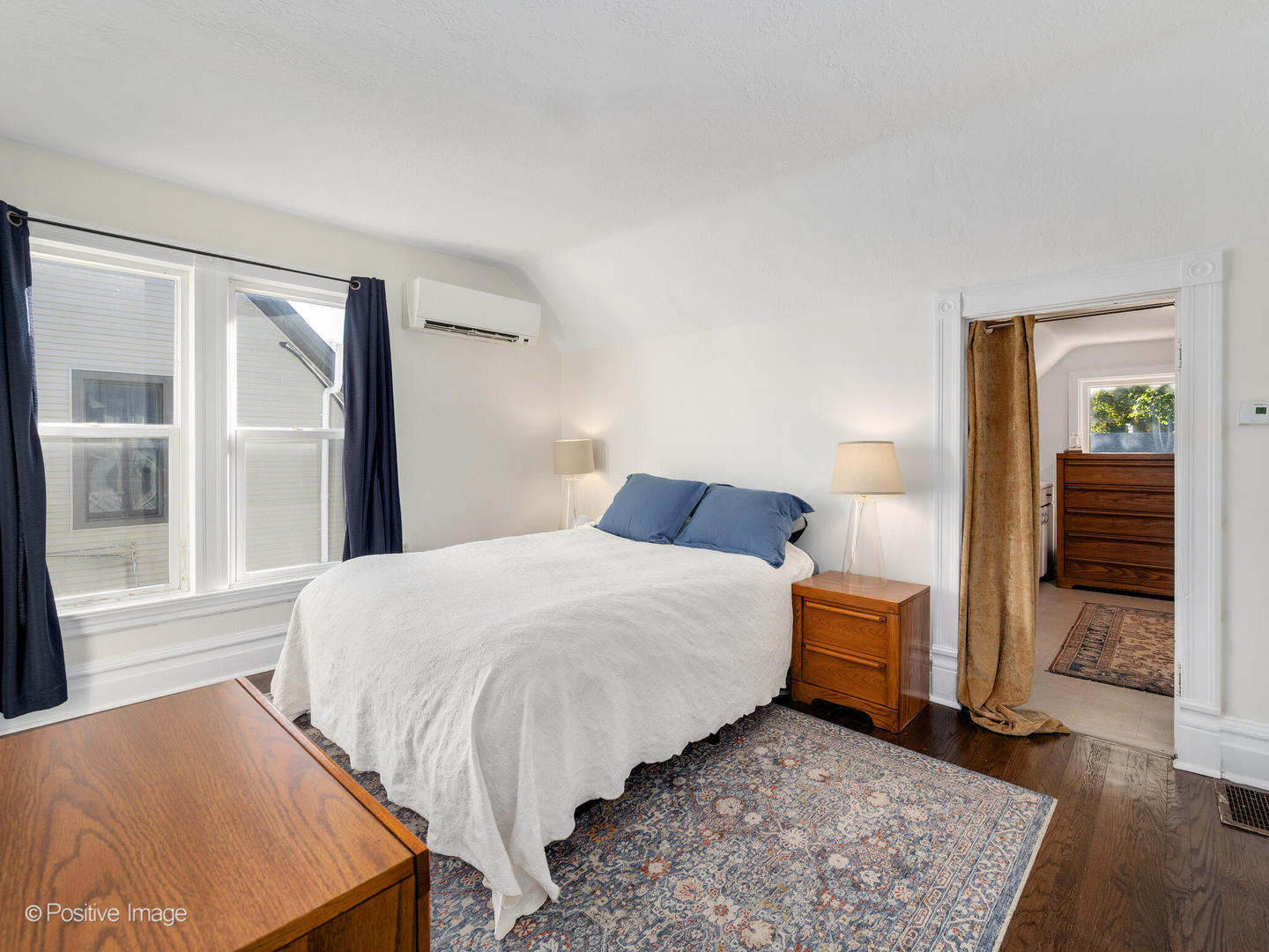 126 N Ellis Avenue N