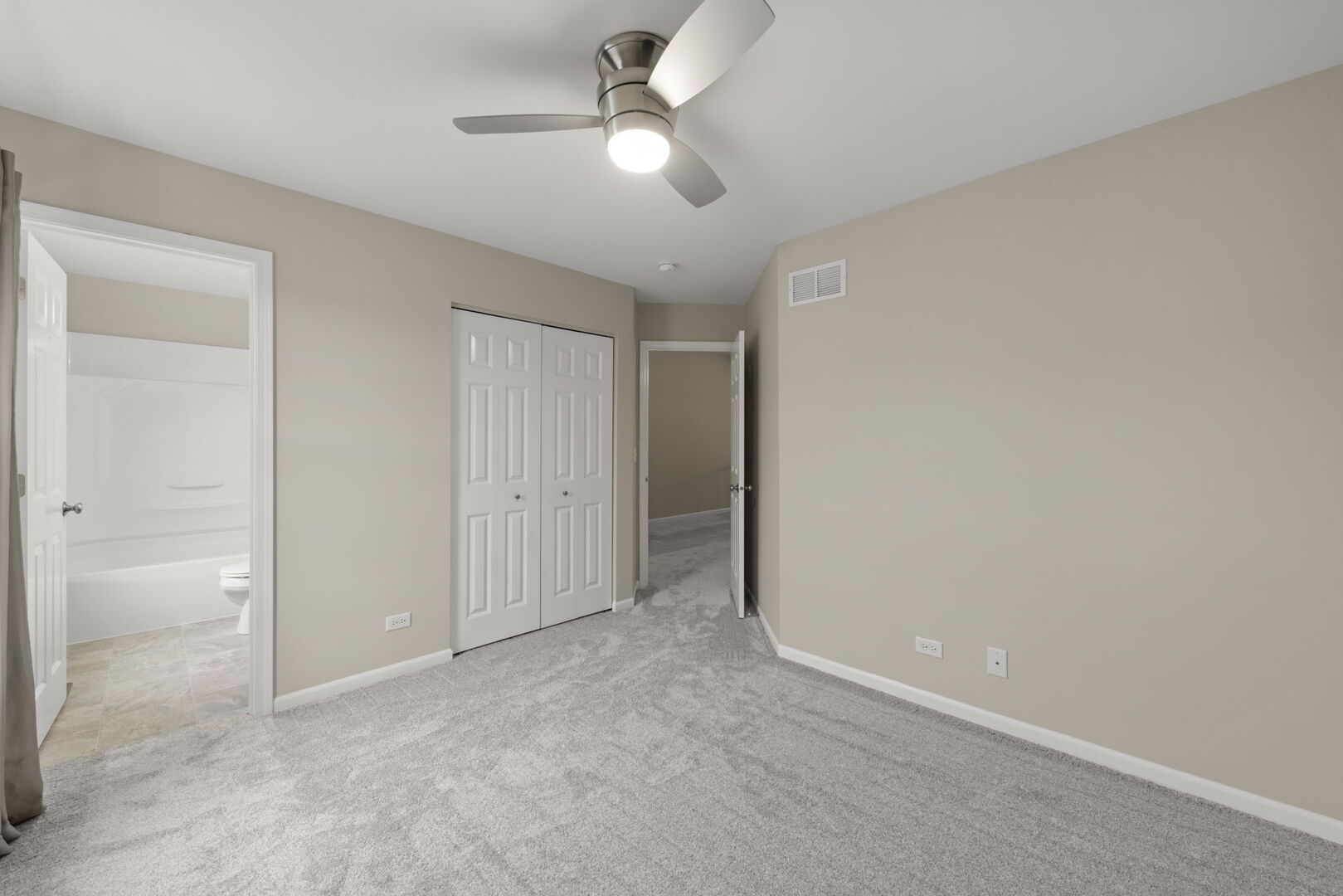 28W068 Shelburne Farms Drive