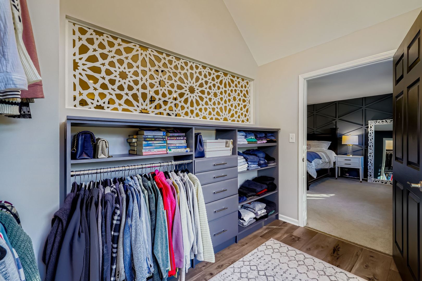 2S481 White Birch Lane