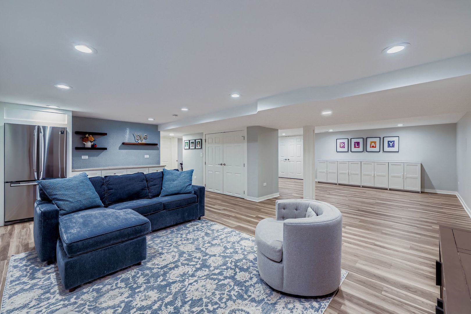 2S481 White Birch Lane