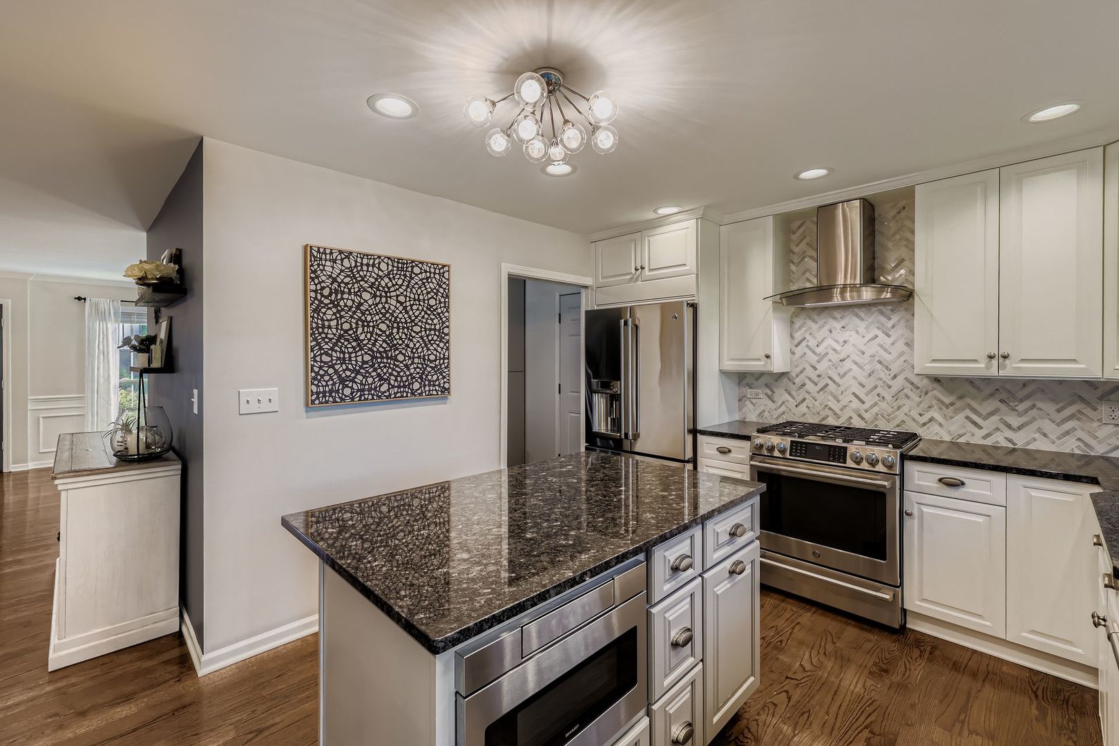 2S481 White Birch Lane