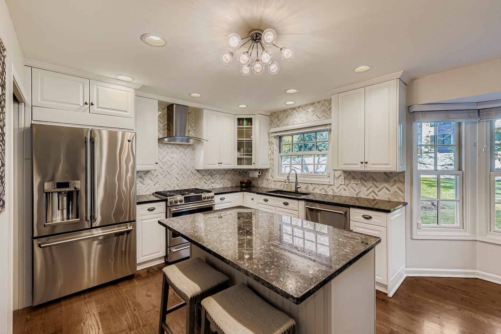 2S481 White Birch Lane