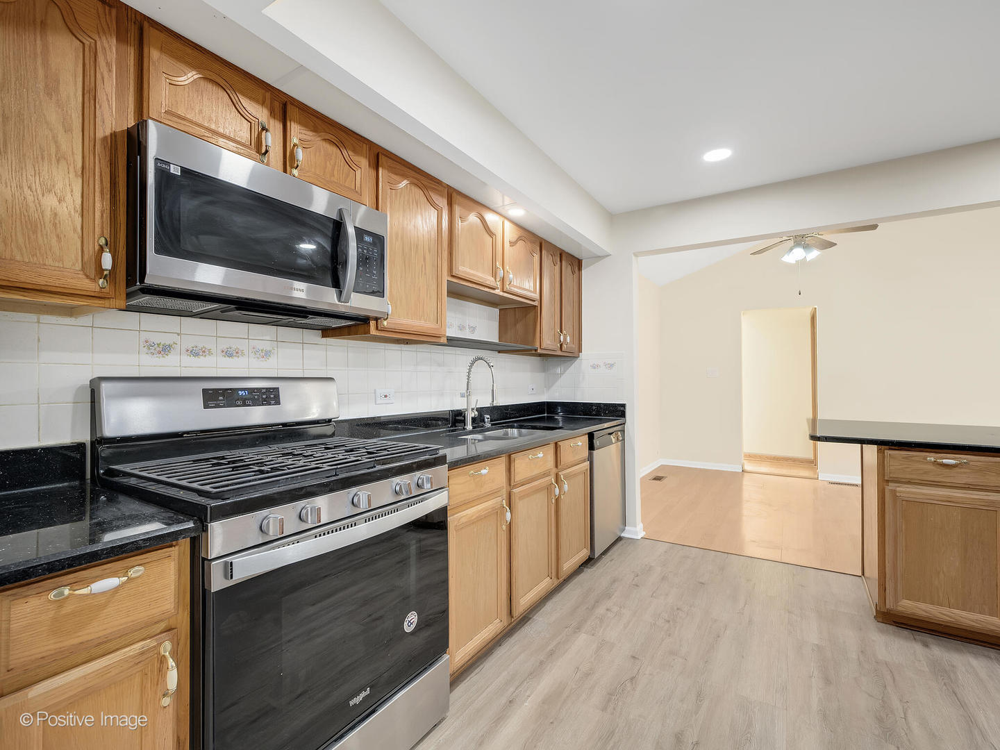 1500 Pershing Avenue