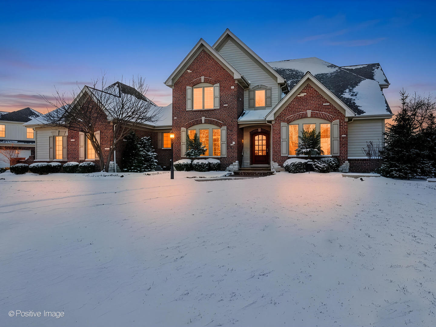 3723 Grand View Court