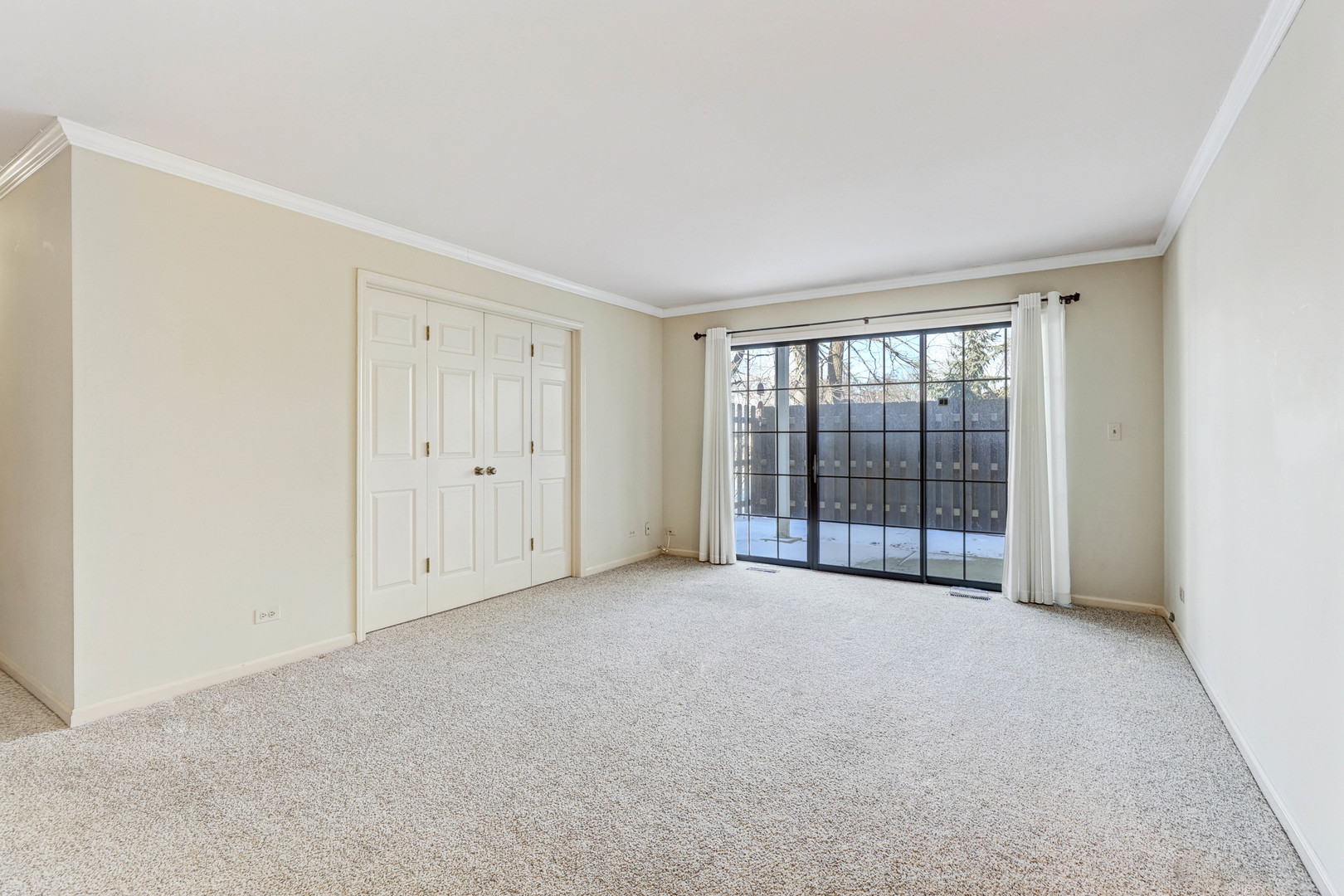 1675 Grosvenor Circle Unit: A